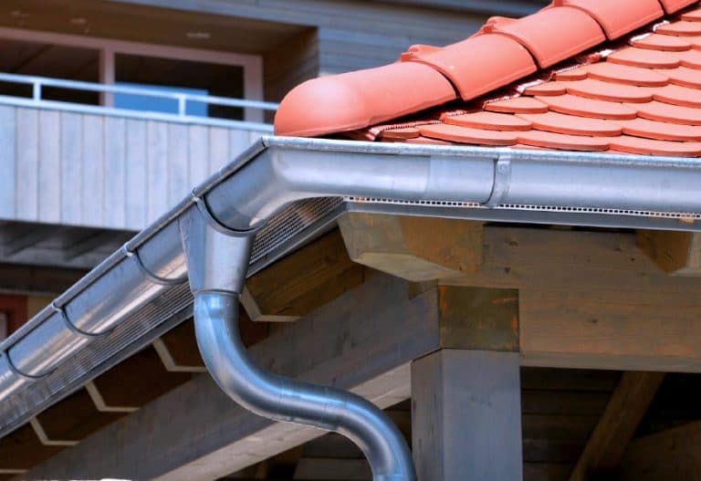 travaux zinguerie gouttieres